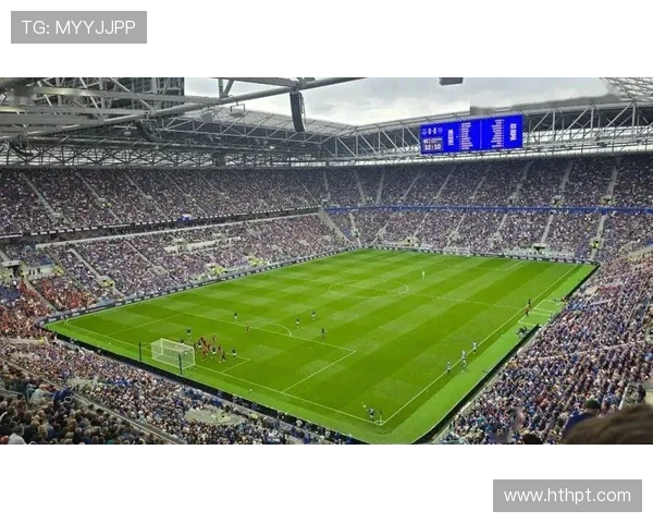 德国顶级联赛各队主场盘点哪座球场最具震撼力